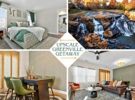 Upscale Greenville Getaway 10 Mins 2 Falls Park, hotel i Greenville
