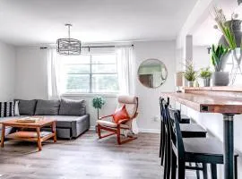 Short North - Convention - Private Parking - Pets - 2BR