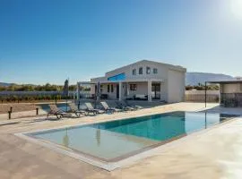 Samantha Villa, By TK Property Management