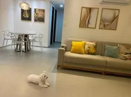 Thainá · Apartamento amplo proximo a praia do Bessa.