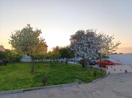Rifugio di campagna, hotel in Varcaturo