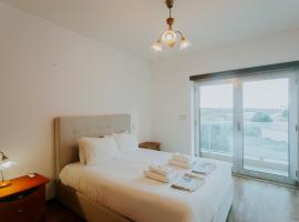 Best Houses 02 - Brand New, Modern & Cozy - Steps From The Beach, hotel en Consolação