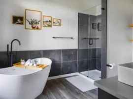 Twilight Haven - Hot Tub