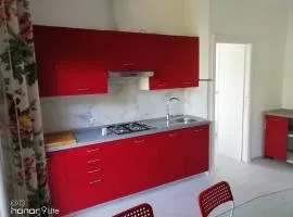 Villa tranquilla immersa nel verde a 2 Km dal mare