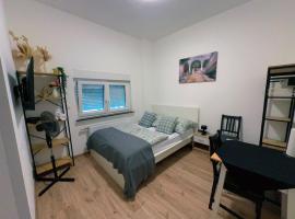 92 City Rooms, hotel in Koblenz