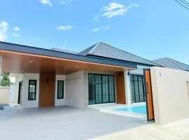 Jaegun Pool VIlla Aonang