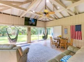 4 Mi to St Simons Beach Modern Getaway with Sunroom