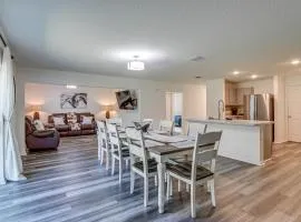 3 Mi to SummerGlen Golf Club Ocala Getaway!