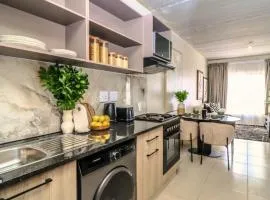 Boetie & Sons Sandton Stay