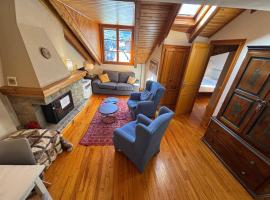 B15 - Ático Los Copos - Villmor, hotel i Benasque