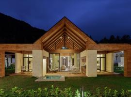 Terra Homes，科拉欣的有熱水按摩池的飯店