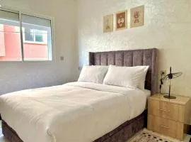 A8 Getaway in Tamraght, Fiber Wi-Fi, 5 min to beach