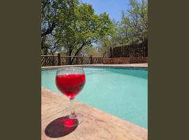 Kruger Boutique Backpackers, Hotel in Marloth Park