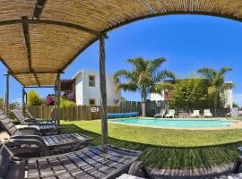 Apartamentos La Playa