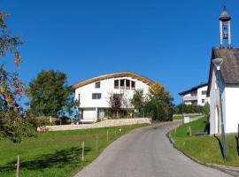 Ferienwohnung mit Bergkulisse, ξενοδοχείο σε Gallzein