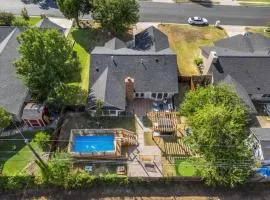 Poolside Paradise Game Room Fire Pit Hot Tub