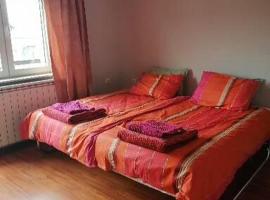 Jovana, hotell i Káty