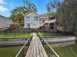 Amazing Cove, Fenced Yard, & Game Room!