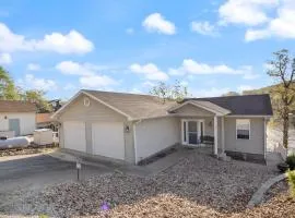Family-Friendly, Dock Enjoyment, Kayaks, Lake View