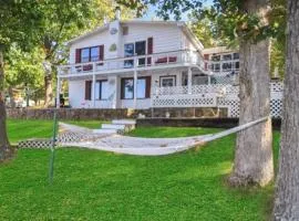 Amazing Lake Experiences! Private Hot Tub, Aamazing Dock, Firepit & Two Layers of Decks