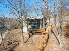 Spacious, Central Location, Fire Pit, Boat Slip