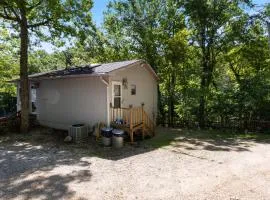Wonderful Remote Lake Cabin! Fish from Deck & Dock