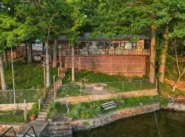 Quiet Cove, Private Dock, Fishing, Swimming, Boat Slip & Kayaks