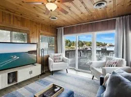 Lakefront Home at the 10mm with Dock Slip & Bar