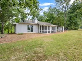 Perfect Resort Retreat Close to Everything