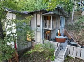 Great Location, Margaritaville Amenities & Hot Tub