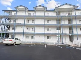 Main Channel Views, Screened Porch, Pool & Boat Slip