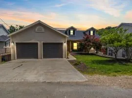 Lux Lakehouse w/ 2 Living Areas, Screened Porch & Dock Access at 22MM