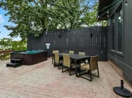 Hot Tub, Main Channel Views, Great Outdoor Spaces, Blackstone