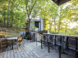 Great Location, Margaritaville Amenities & Hot Tub