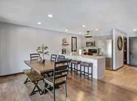 Stunning Views, Inviting Pools, and Endless Fun!