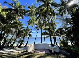 Maree's Beachfront House - Free Internet