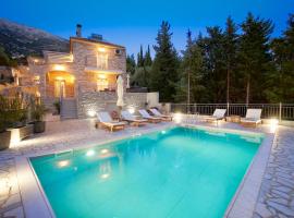 Ariadne villas, Hotel in Ayia Evfimia