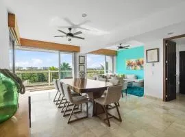 Condo en Nuevo Vallarta con acceso a playa