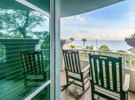 Beachview Condo in Legacy Tower1 -303 - with Reserved Parking Spot in front