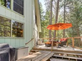 4 Mi to State Park Quiet Escape with Deck in Arnold