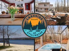 Lakeside Escape At Stillwaterhot Tub, Fire Pit!, hotel a Pocono Summit
