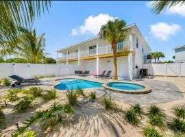 Massive Oasis, 2 Private Pools, Hot Tub Sleep16