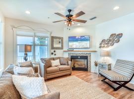 Castle in the Sand by 30A Escapes, Hotel in Seacrest