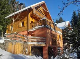 2 Bedroom Amazing Apartment In Mrkopalj，位于马考巴尔贾的酒店