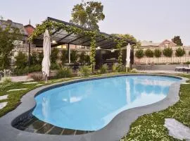 Belgravia Residence Rooftop Pool Oasis
