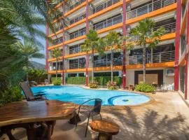 NOVA Condo 1BR Pool View NBC Nai Harn