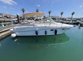 Barco Marina de Cascais, hotel in Cascais