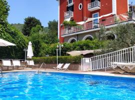 Villa Elvira โรงแรมในPellezzano