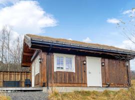 2 Bedroom Cozy Home In Straumgjerde, ξενοδοχείο σε Brunstad