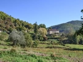 Awesome Apartment In Bibbiena、Serravalleのホテル